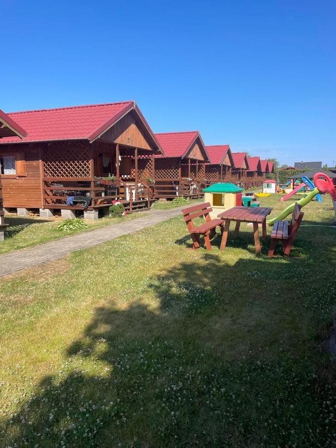 Domki U Karasia Rusinowo  Eksteriør billede